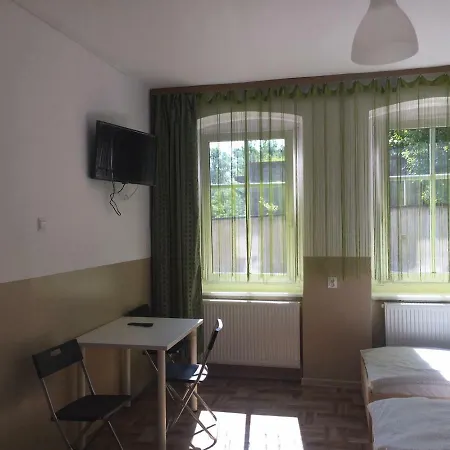 Auberge de jeunesse Dla Firm Pokoje I Pracownicze Deszczowa *